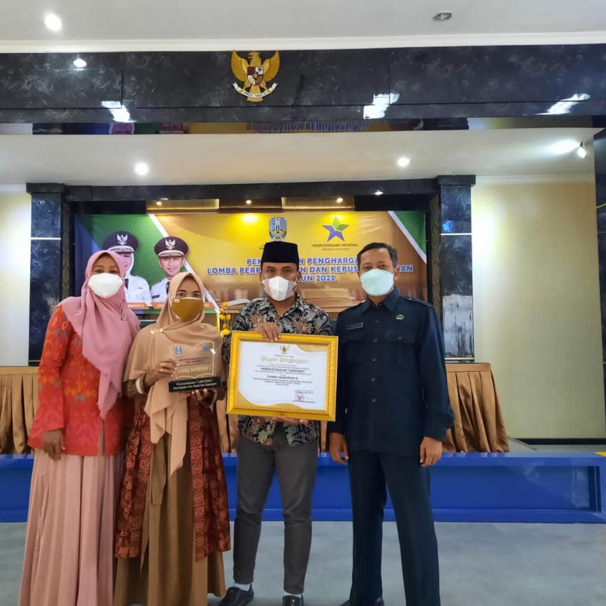 Perpusdes Begadon Terima Piagam Penghargaan dari Perpusip Jawa Timur